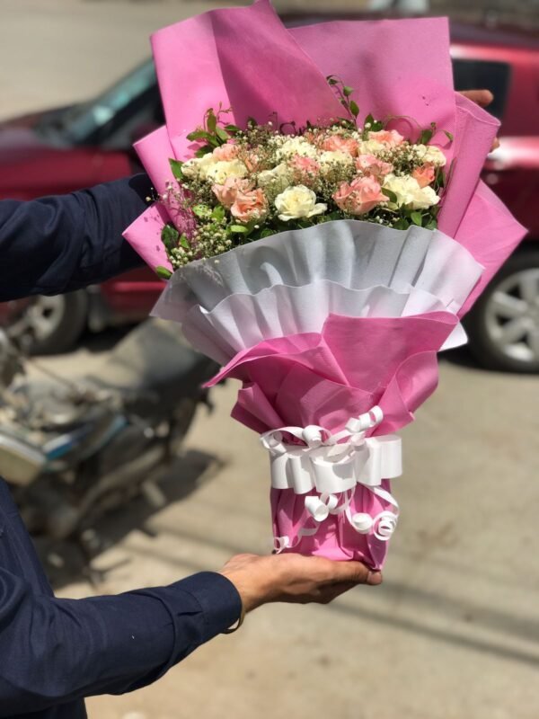 Rosé Meadow Bouquet